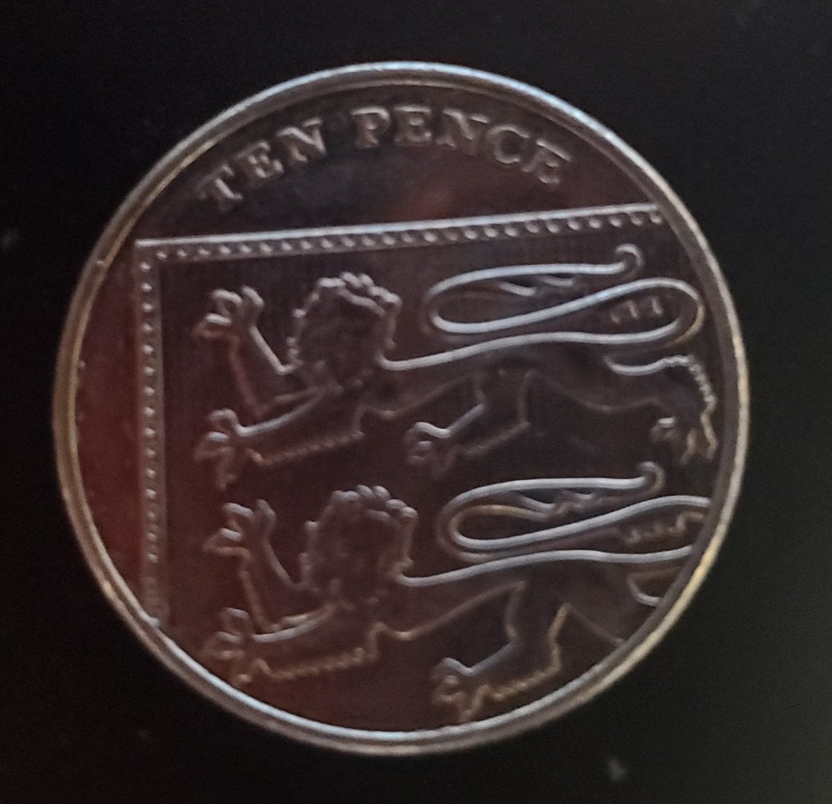 2014-Reg-F-D-10-Pence-What-The-Heck-Is-Going-On-Here